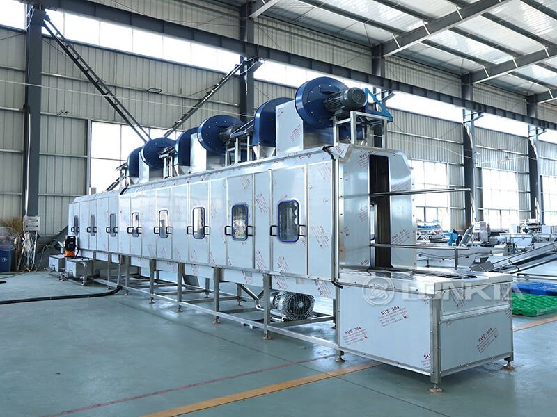 industrial tray washer